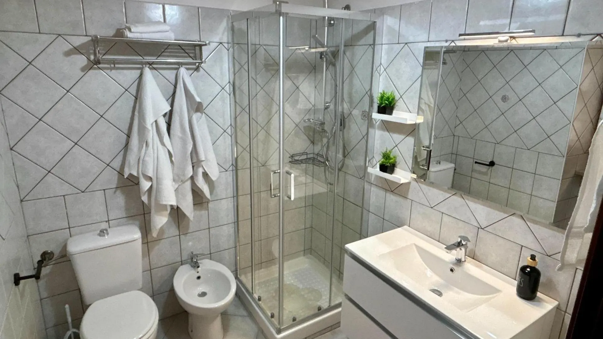 Newdesign - Apartment In The Heart Of Sassari